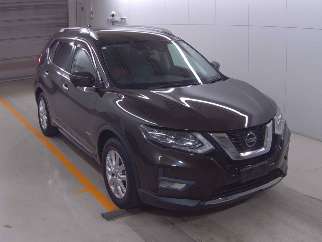 NISSAN X-TRAIL 2020