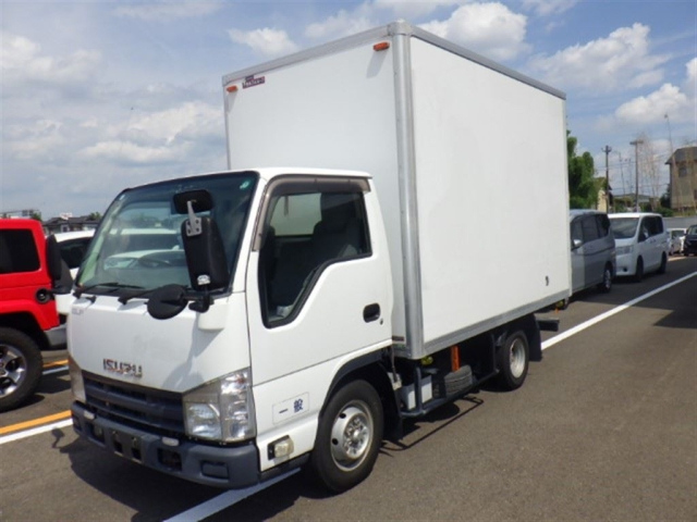 ISUZU ELF 2014