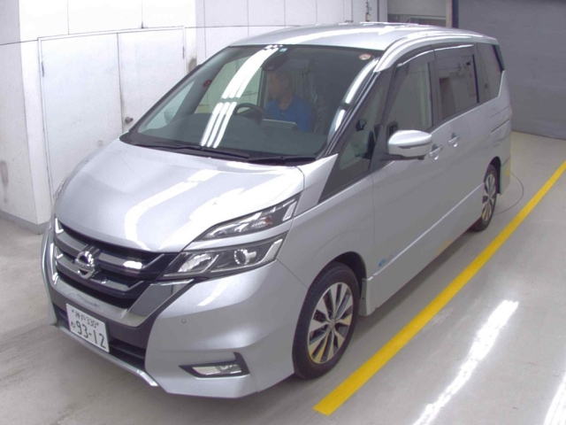 NISSAN SERENA 2017