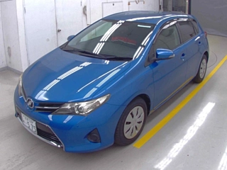 TOYOTA AURIS 2014