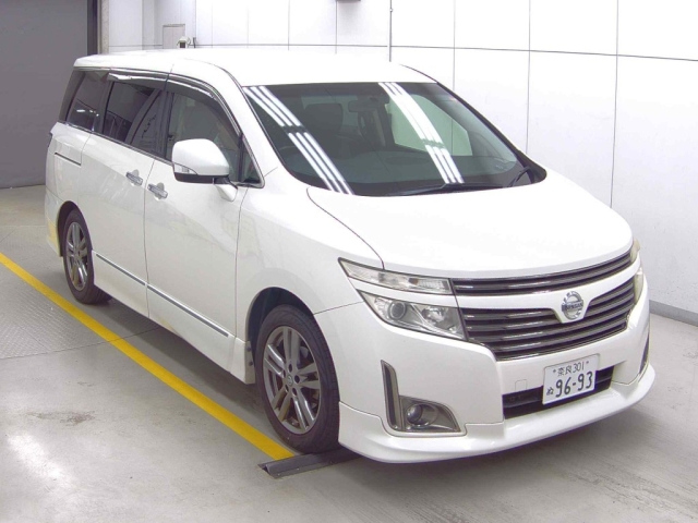 NISSAN ELGRAND 2013