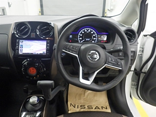 NISSAN NOTE 2019