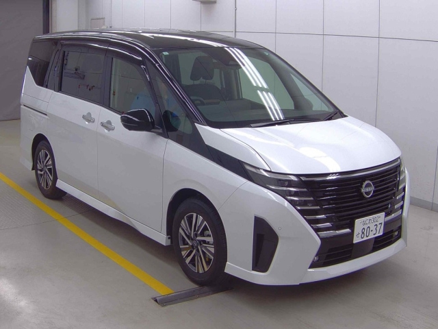 NISSAN SERENA 2023
