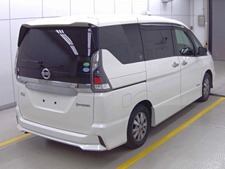 NISSAN SERENA 2019