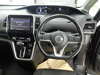 NISSAN SERENA 2016