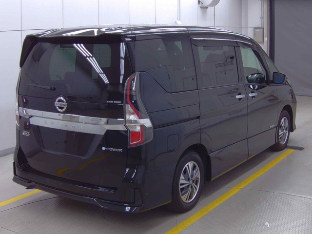 NISSAN SERENA 2022