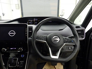 NISSAN SERENA 2022