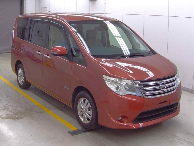NISSAN SERENA 2014