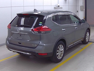 NISSAN X-TRAIL 2018