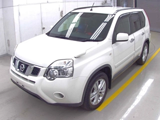 NISSAN X-TRAIL 2015