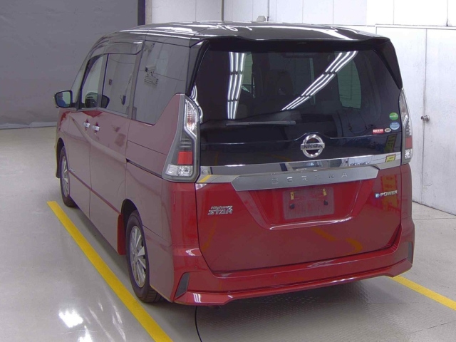 NISSAN SERENA 2018