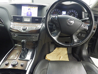NISSAN FUGA 2012