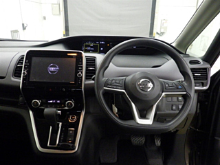 NISSAN SERENA 2016
