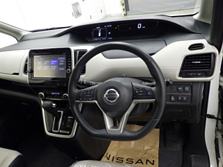 NISSAN SERENA 2016