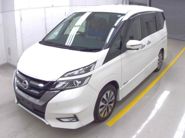 NISSAN SERENA 2017