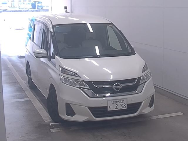NISSAN SERENA 2017