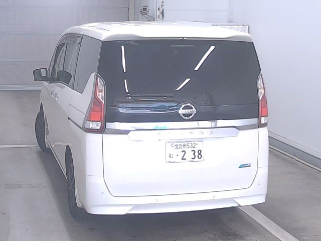 NISSAN SERENA 2017