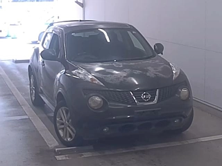 NISSAN JUKE 2010