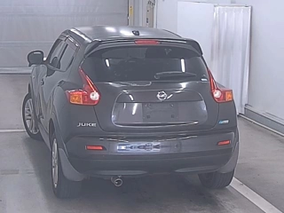 NISSAN JUKE 2010