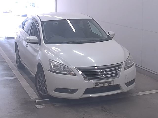 NISSAN SYLPHY 2012