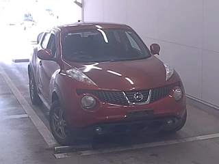 NISSAN JUKE 2011