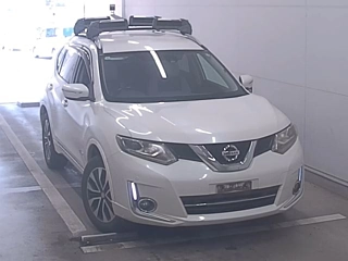 NISSAN X-TRAIL 2015