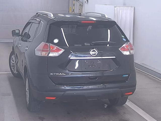 NISSAN X-TRAIL 2015