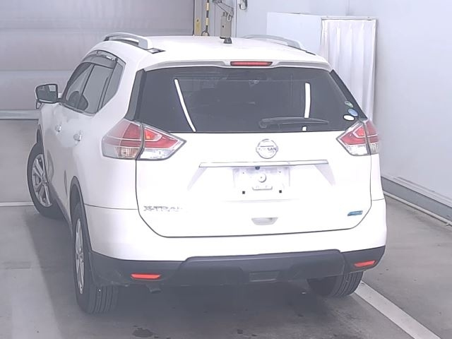 NISSAN X-TRAIL 2014