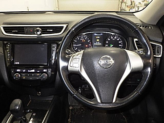 NISSAN X-TRAIL 2014
