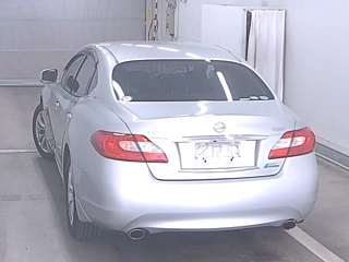 NISSAN FUGA 2014
