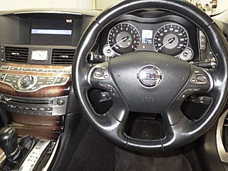 NISSAN FUGA 2014
