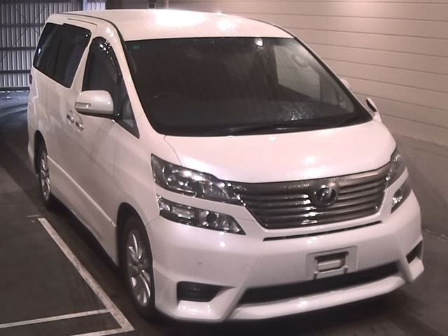 TOYOTA VELLFIRE 2008