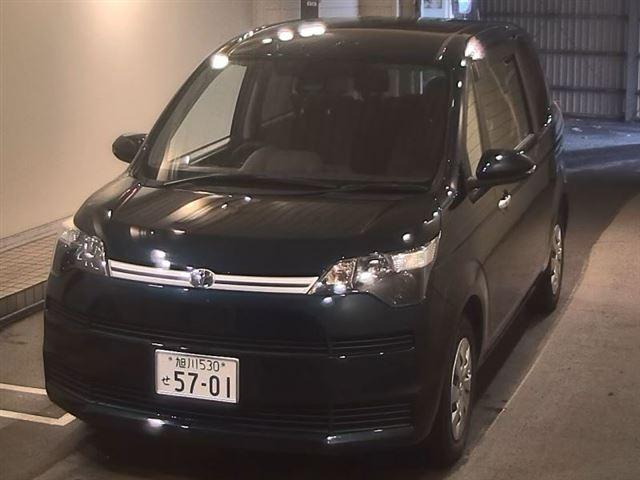 TOYOTA SPADE 2019