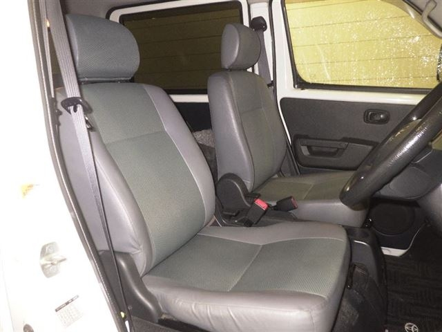 TOYOTA LITE ACE VAN 2017