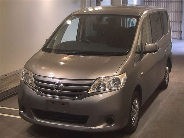 NISSAN SERENA 2012