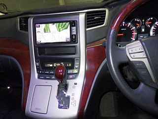 TOYOTA ALPHARD 2009