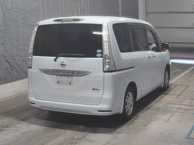 NISSAN SERENA 2014