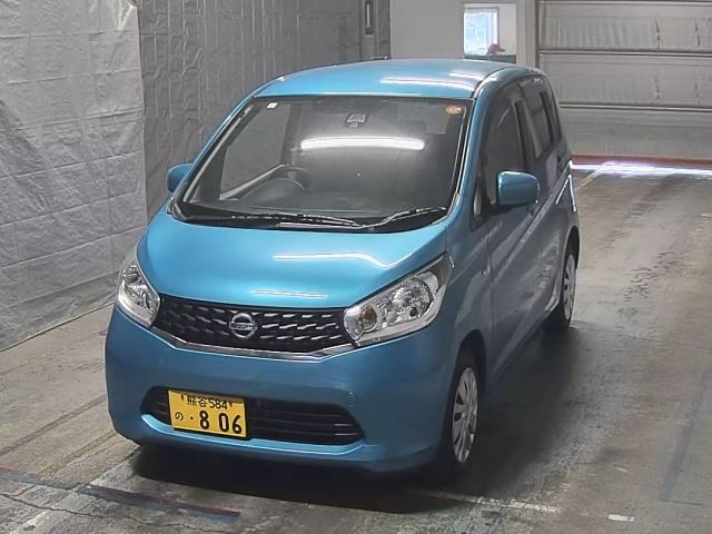 NISSAN DAYZ 2015
