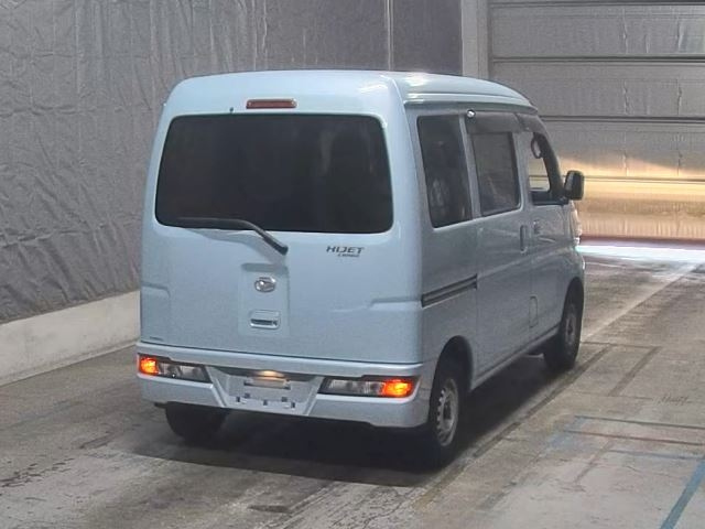 DAIHATSU HIJET VAN 2021