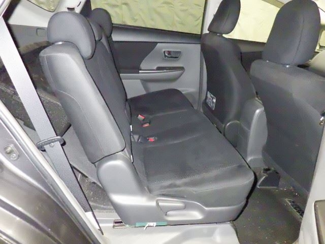 TOYOTA PRIUS ALPHA 2014