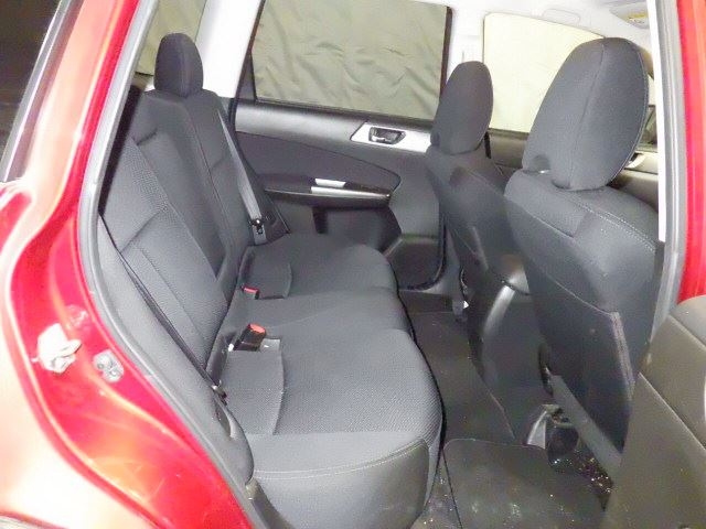 SUBARU FORESTER 2012