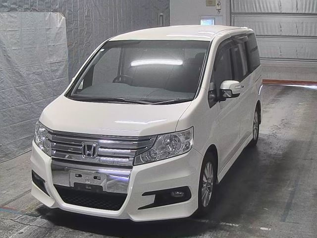 HONDA STEP WAGON 2010