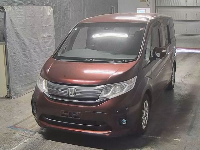 HONDA STEP WAGON 2016