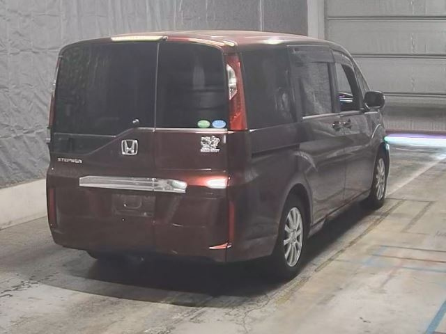 HONDA STEP WAGON 2016