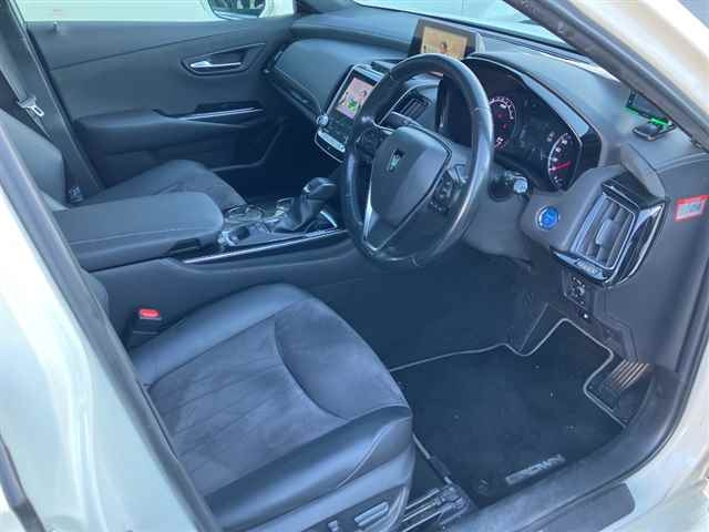 TOYOTA CROWN 2020