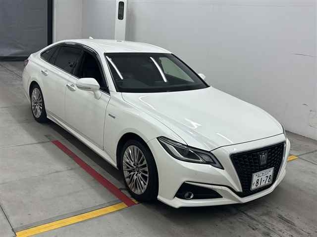 TOYOTA CROWN 2020