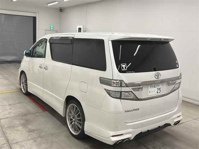 TOYOTA VELLFIRE 2012