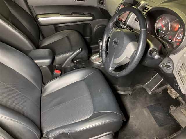 NISSAN X-TRAIL 2009