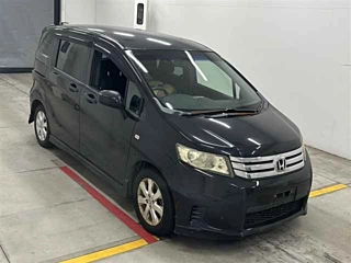 HONDA FREED 2010