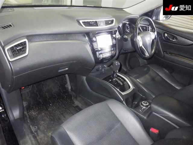 NISSAN X-TRAIL 2015